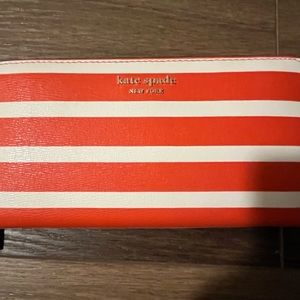 Kate Spade spencer zip around continental wallet